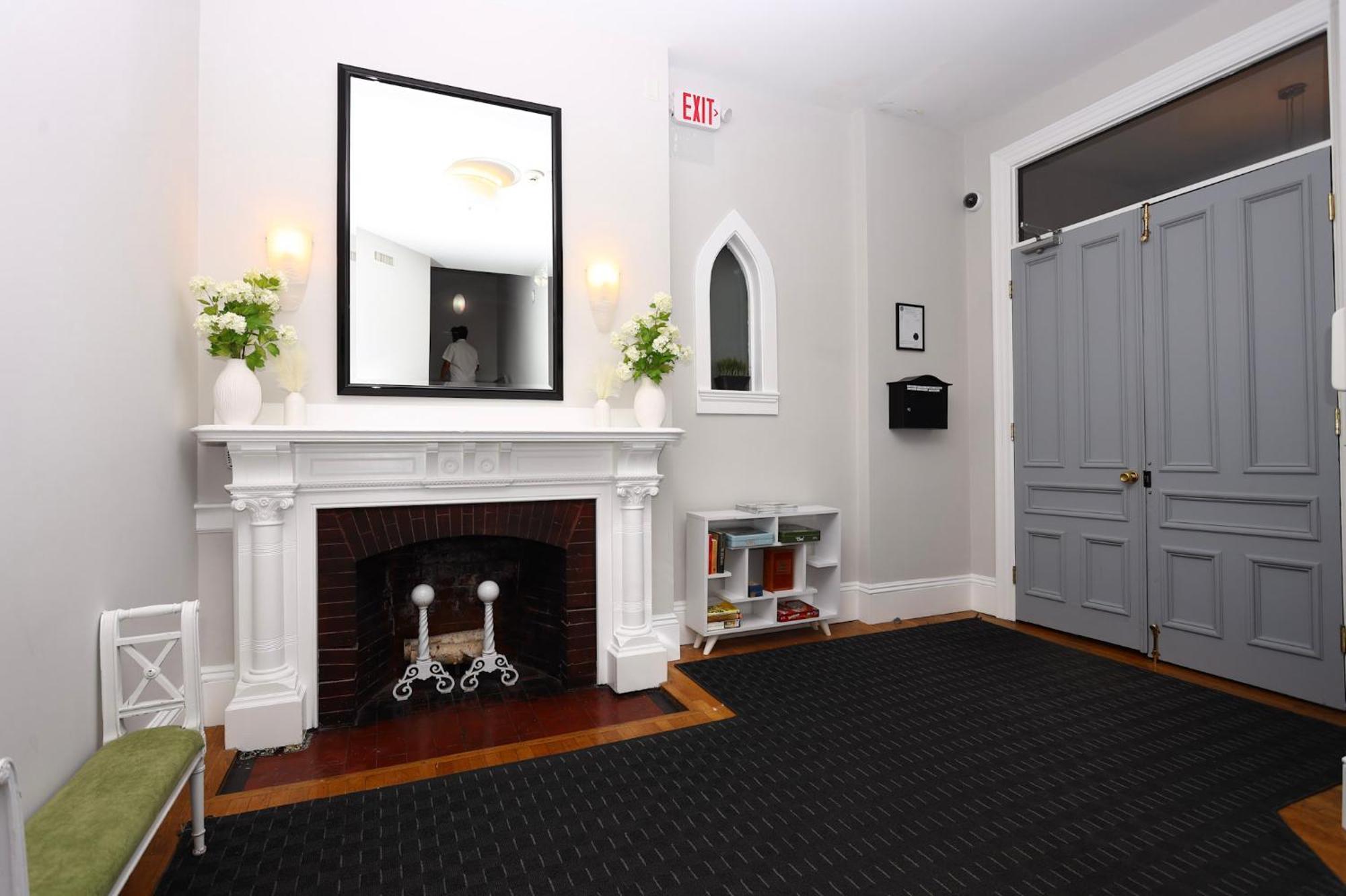 Large Stylish Newbury Street Studio w/ Kitchen Boston Exterior foto
